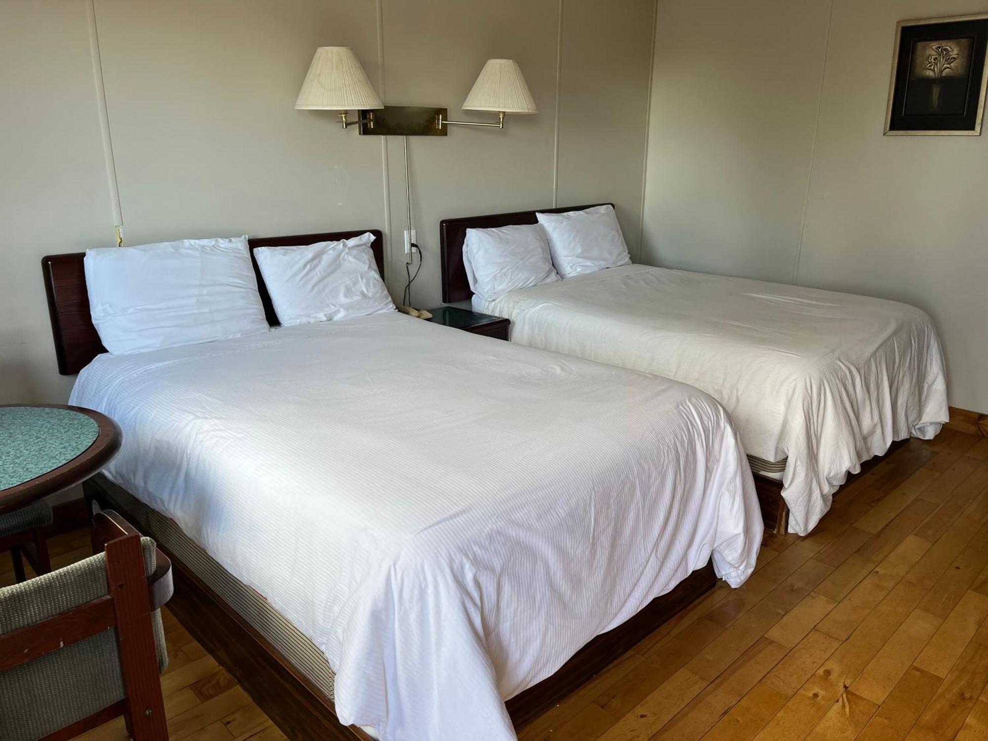 Clair Mont Motel